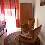 Dietro L'angolo Otranto